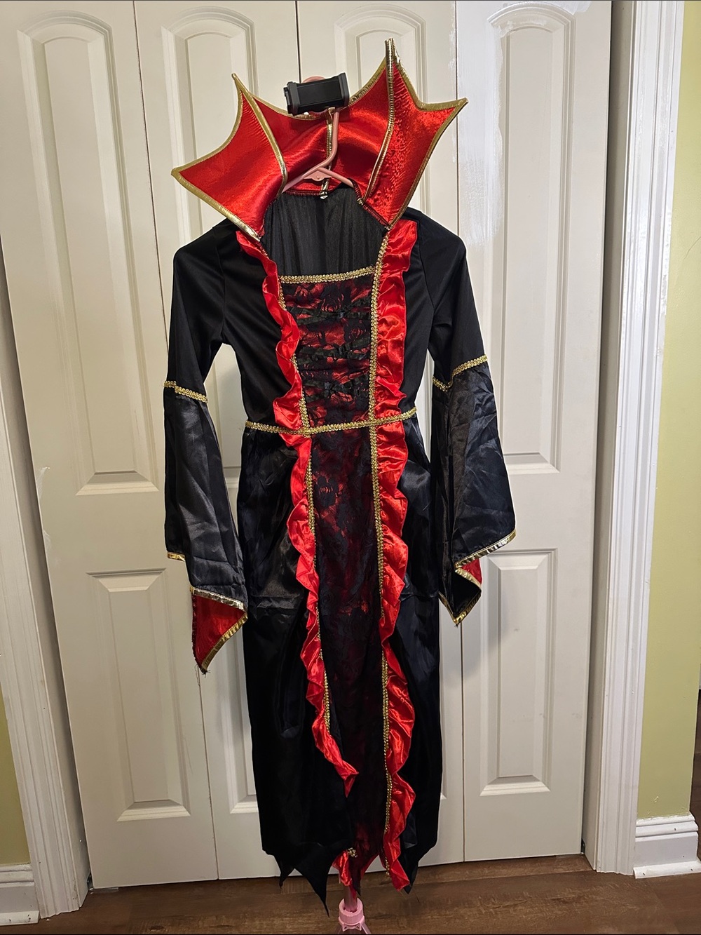 Red & Black Queen Vampire Girls Costume